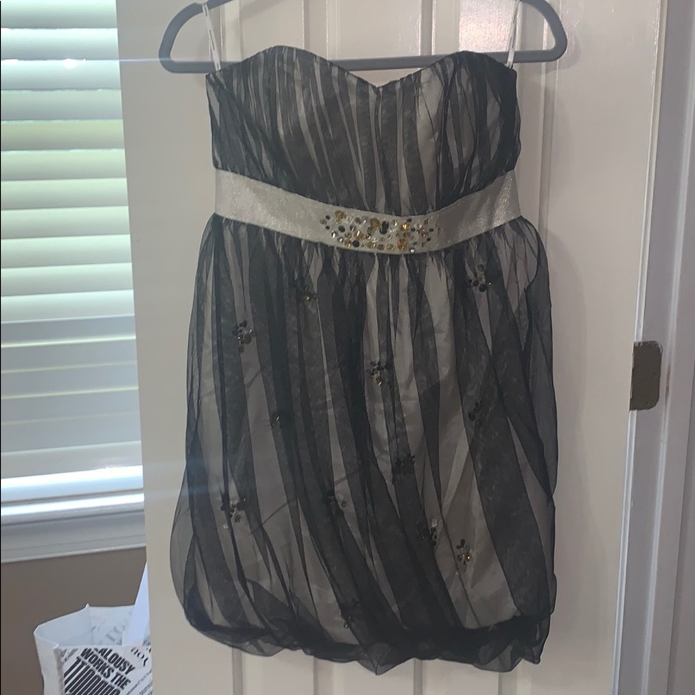 Black and good dress